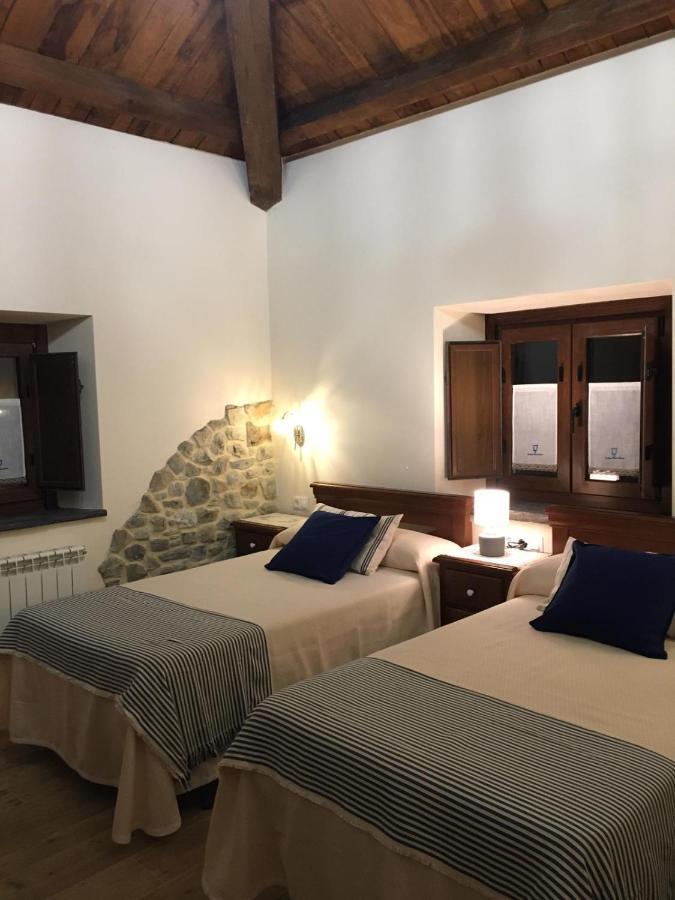 La Casa Vieja De Caneo - Apartamentos Rurales 3 Llaves Луарка Екстериор снимка