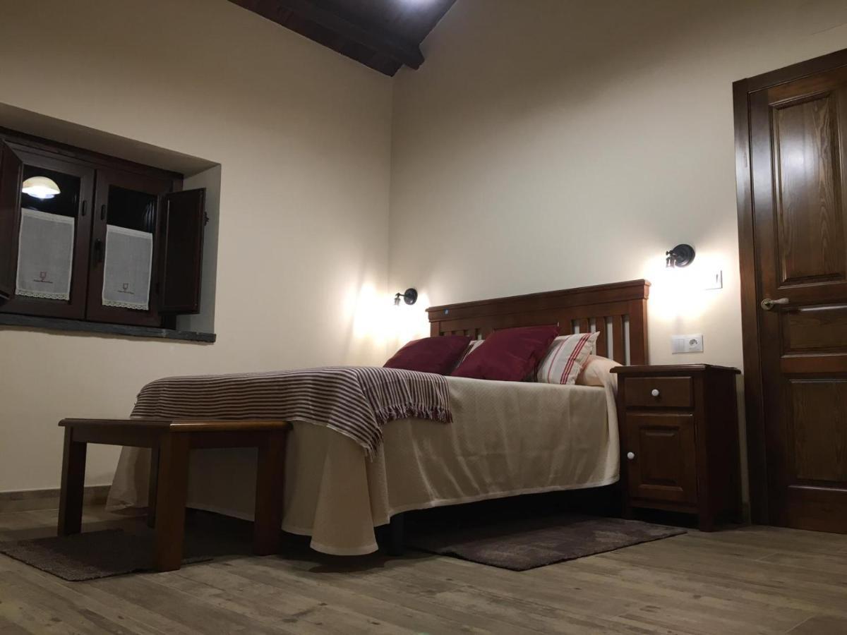 La Casa Vieja De Caneo - Apartamentos Rurales 3 Llaves Луарка Екстериор снимка
